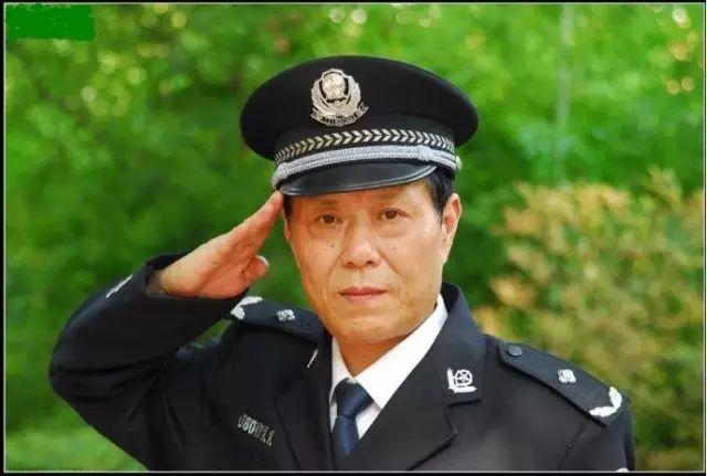 新人民警察法