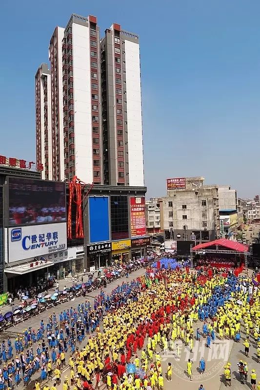 广西平南镇人口_爽 贵合高速 贵港 合浦 有望10月建成,平南人到北海更方便了