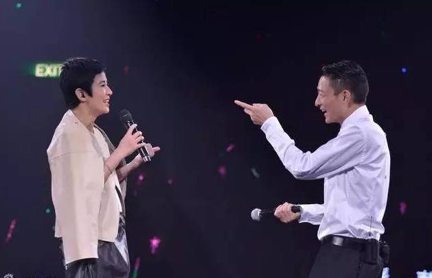 公开场合她多次示爱调侃华仔,刘德华在圈里最